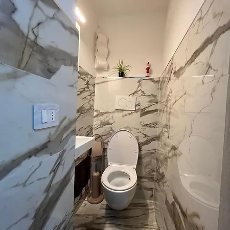 Flat In Centro Storico La Casa Di Luna 公寓 *